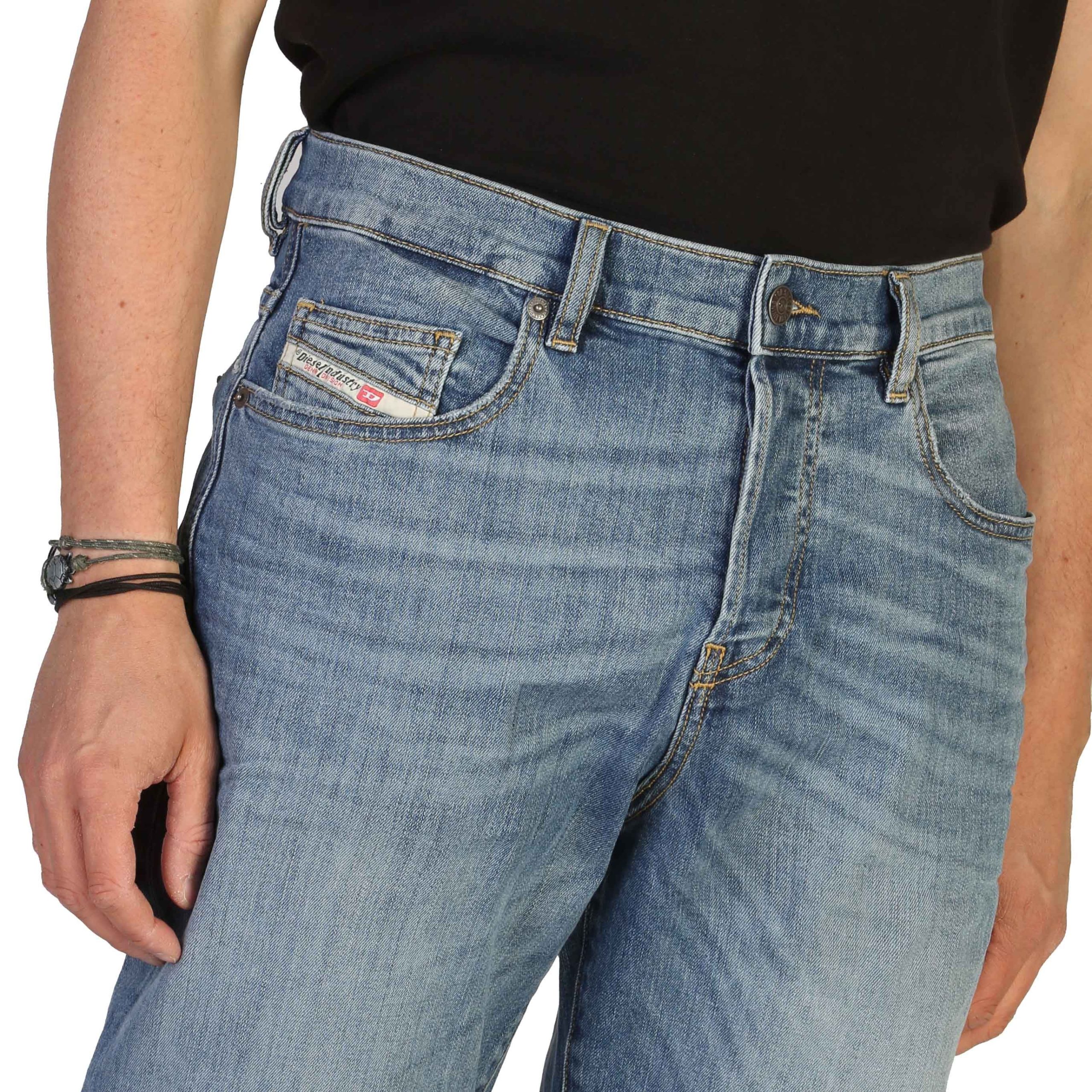 Diesel Jeans D-VIKER_L32_A05156_RM046_01 – Image 3